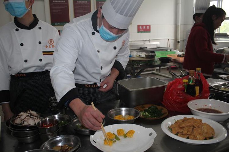 南通食堂承包行业动态：智慧餐饮引领新潮流